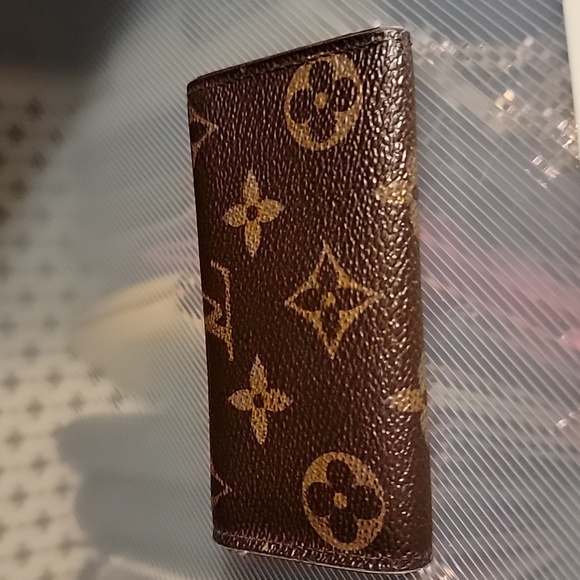 Louis Vuitton Key holder - Picture 3 of 13